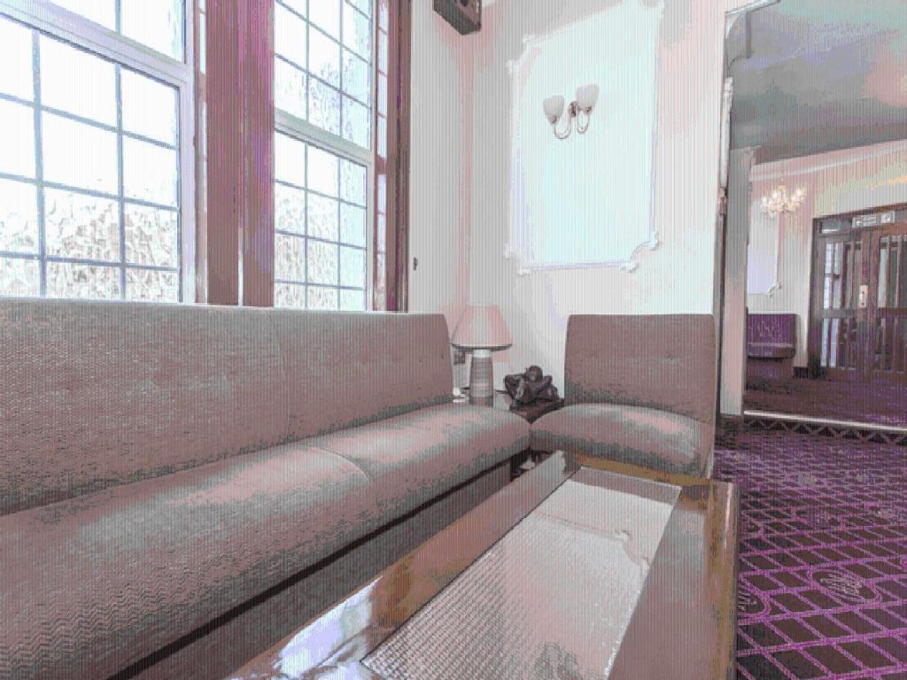 Oyo Ridgeway Hotel チングフォード エクステリア 写真